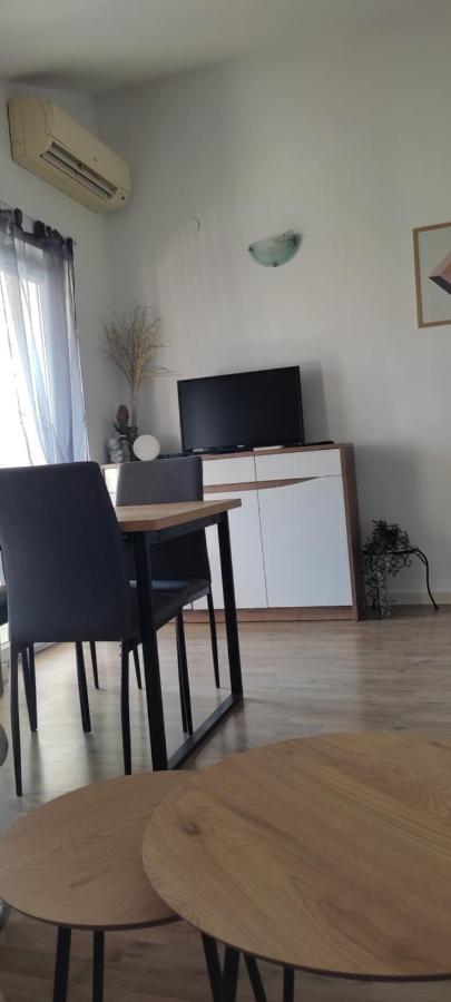Guesthouse Villa Jurisic Novalja Kültér fotó