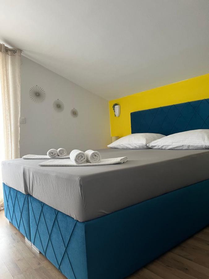 Guesthouse Villa Jurisic Novalja Kültér fotó