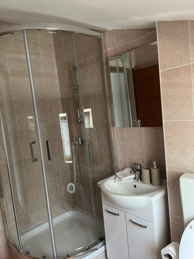 Guesthouse Villa Jurisic Novalja Kültér fotó