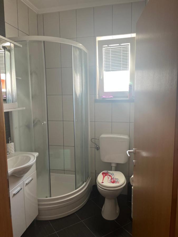 Guesthouse Villa Jurisic Novalja Kültér fotó