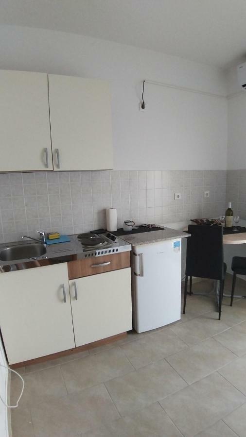 Guesthouse Villa Jurisic Novalja Kültér fotó